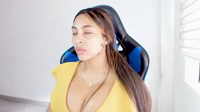 sophiax-x online show from 28, 6, 2026
