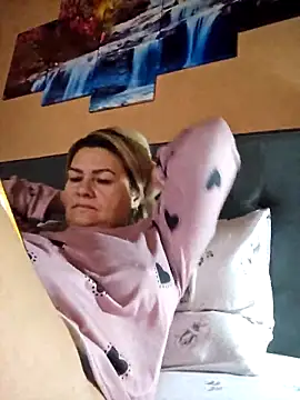 CRHYSTEL online show from 5, 3, 2025