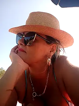 CRHYSTEL online show from 13, 9, 2025