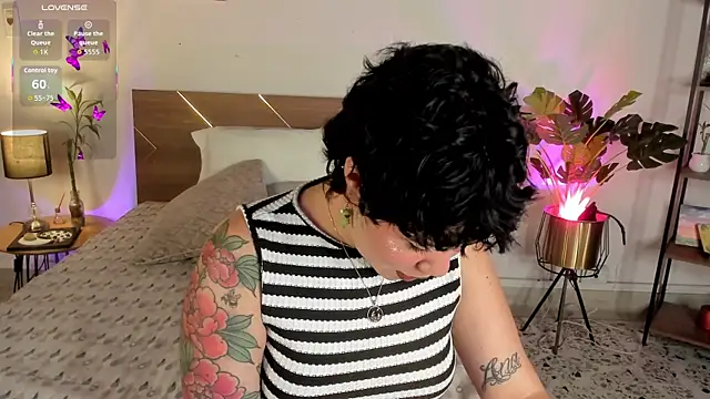 Amy art online show from 16, 4, 2026