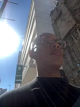 HoneyDripHer online show from 8, 10, 2025