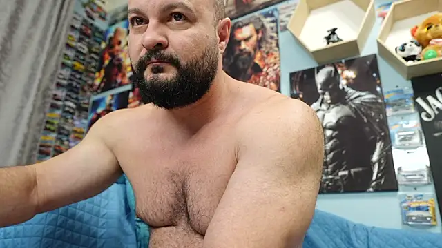 Muscle Bear online show from 19, 9, 2025