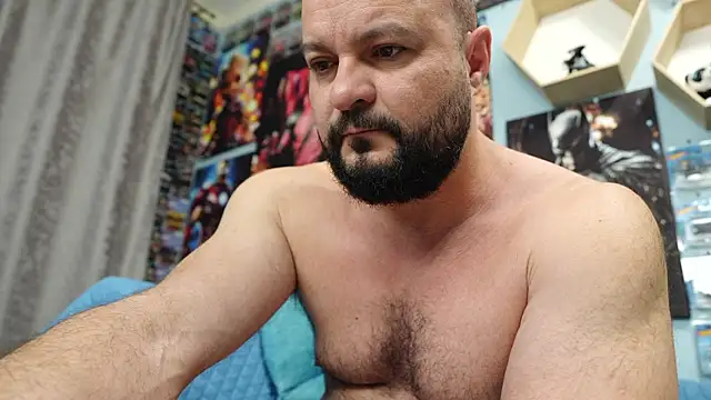 Muscle Bear online show from 13, 11, 2025
