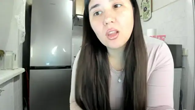 MiaMarrone online show from 28, 3, 2026