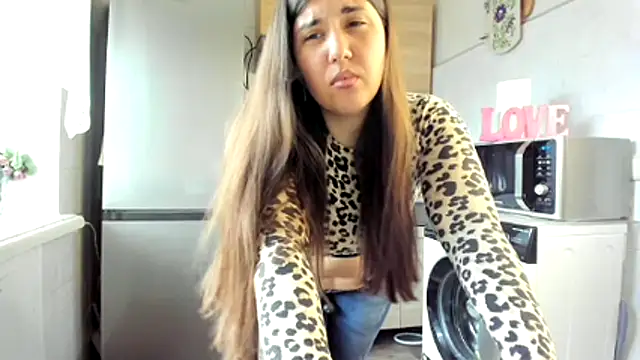 Snapshot of MiaMarrone chatting on 1, 6, 2026 MiaMarrone online show from 1, 6, 2026