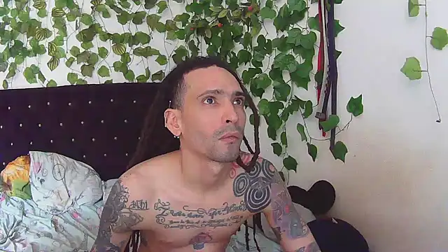 caribbeanlover1 online show from 10, 1, 2025