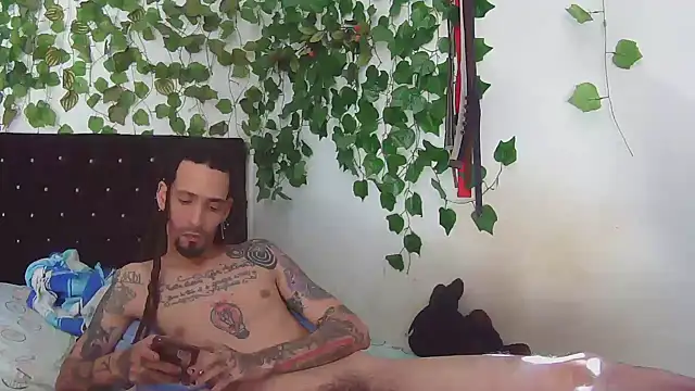 caribbeanlover1 online show from 30, 1, 2025