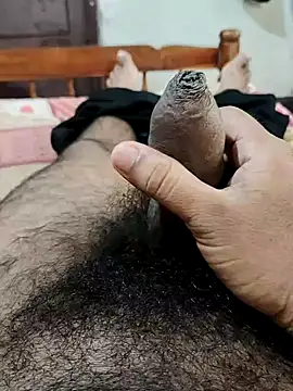 Snapshot of MalluBoyForGirls chatting on 6, 3, 2025 MalluBoyForGirls online show from 6, 3, 2025