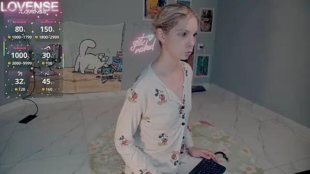 Careful i bite online show from 17, 9, 2025