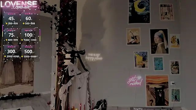 Careful i bite online show from 19, 10, 2025