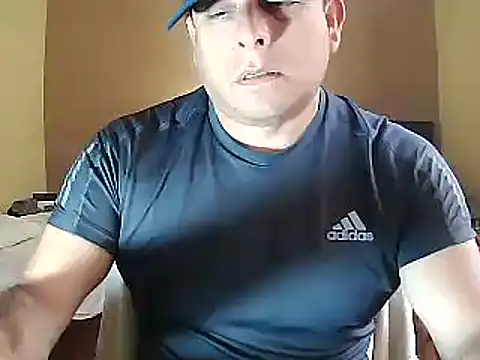 chicoguapo8 online show from 11, 2, 2025