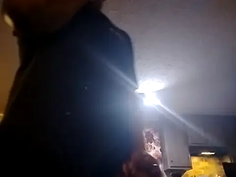 Makeyoucumallover online show from 24, 11, 2025