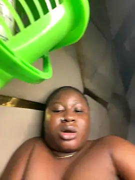 catty3232 online show from 4, 11, 2025