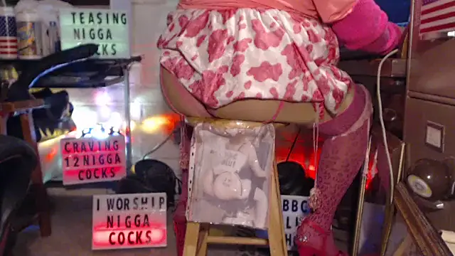 Snapshot of tgirljillforbbc chatting on 6, 11, 2025 tgirljillforbbc online show from 6, 11, 2025