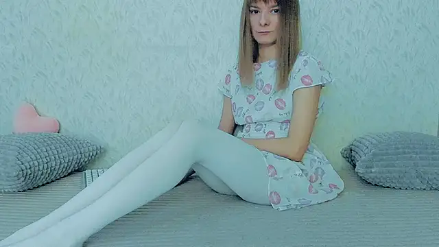 YourCaramel online show from 19, 2, 2025