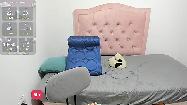 Nazlyy30 online show from 14, 2, 2025