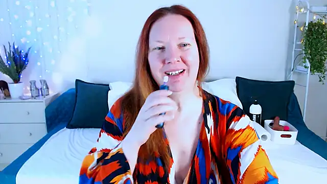 GoddessLara online show from 3, 11, 2025