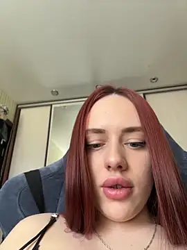Snapshot of Lisaaan chatting on 7, 6, 2026 Lisaaan online show from 7, 6, 2026