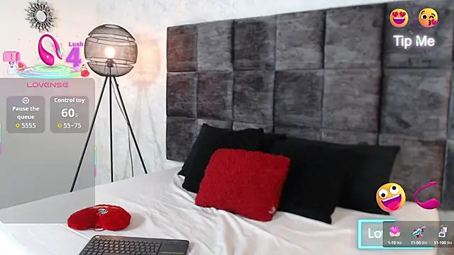 SusanRodriguez  online show from 7, 10, 2025