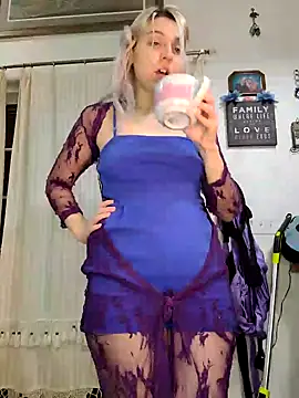 ScarletCallings420 online show from 1, 1, 2025