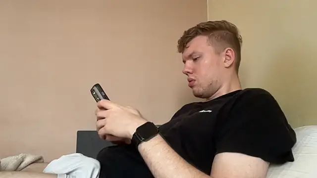 sexybooii6968 online show from 24, 9, 2025