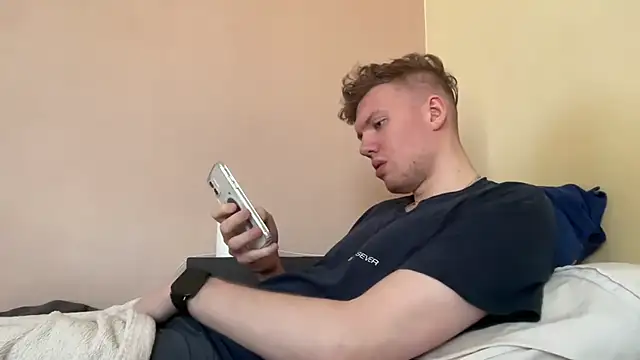 sexybooii6968 online show from 1, 3, 2026