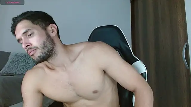 Noah jhonsonn online show from 28, 1, 2025