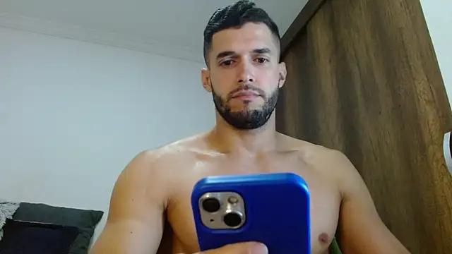 Noah jhonsonn online show from 2, 4, 2026