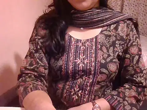 Pinky 4 online show from 10, 1, 2026