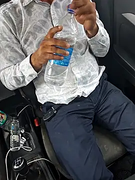 hornydick4you online show from 10, 2, 2026