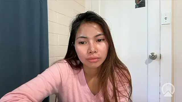 Snapshot of pinay6969 chatting on 1, 5, 2026 pinay6969 online show from 1, 5, 2026