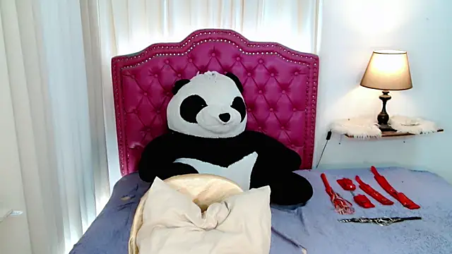 Snapshot of DreamLADYBOY chatting on 3, 5, 2026 DreamLADYBOY online show from 3, 5, 2026