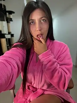Snapshot of MiaJones21 chatting on 20, 2, 2025 MiaJones21 online show from 20, 2, 2025