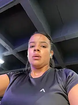 trianawhite online show from 5, 3, 2025