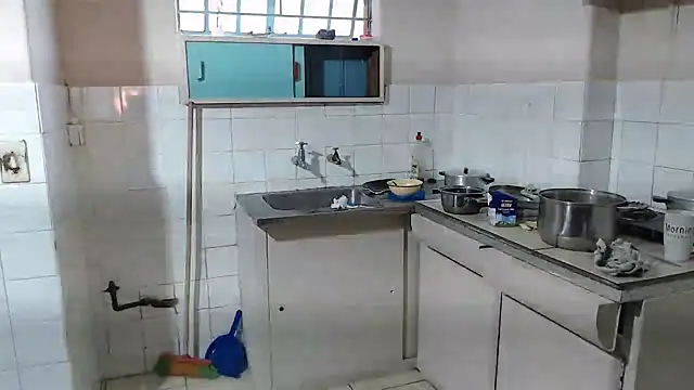 eatxaxa online show from 1, 2, 2025