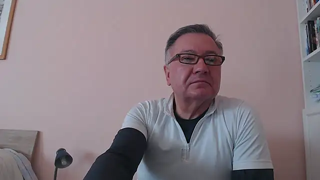 YOU6me online show from 30, 11, 2025