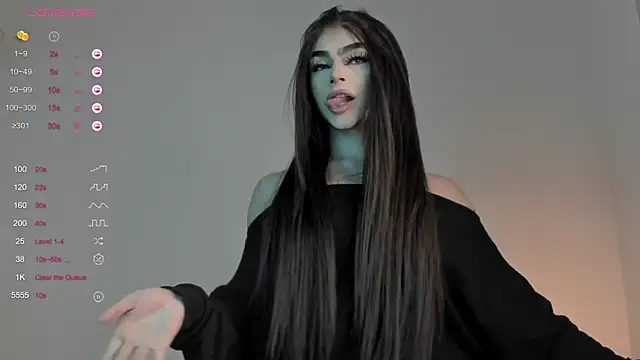 Snapshot of sweetest_bella chatting on 7, 2, 2025 sweetest bella online show from 7, 2, 2025