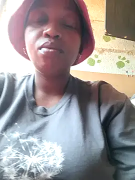 winterqueenx online show from 9, 3, 2026