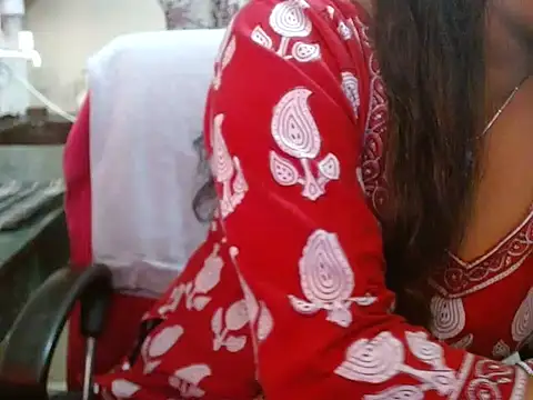 Snapshot of LovingPihu chatting on 18, 1, 2026 LovingPihu online show from 18, 1, 2026