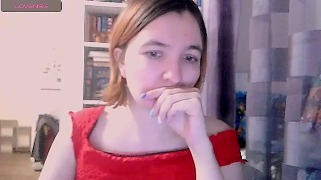 Snapshot of BrattyFoxyGirl chatting on 2, 12, 2024 BrattyFoxyGirl online show from 2, 12, 2024