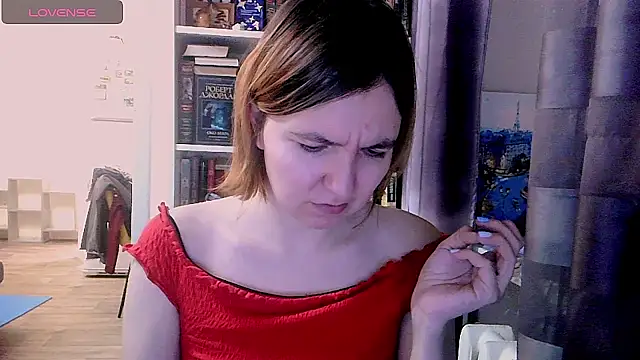 Snapshot of BrattyFoxyGirl chatting on 2, 12, 2024 BrattyFoxyGirl online show from 2, 12, 2024