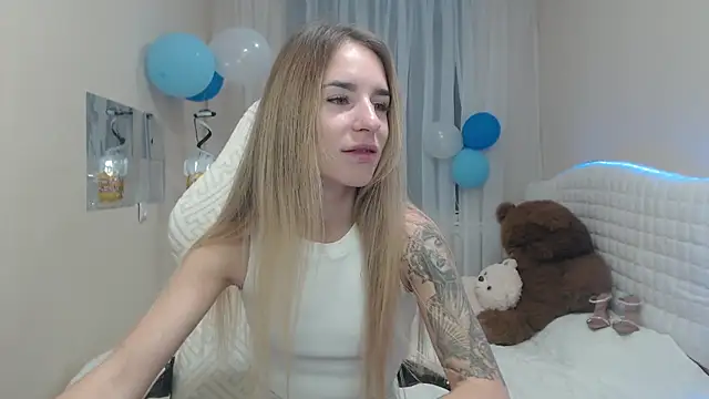 Snapshot of DeboraHorny chatting on 2, 10, 2025 DeboraHorny online show from 2, 10, 2025