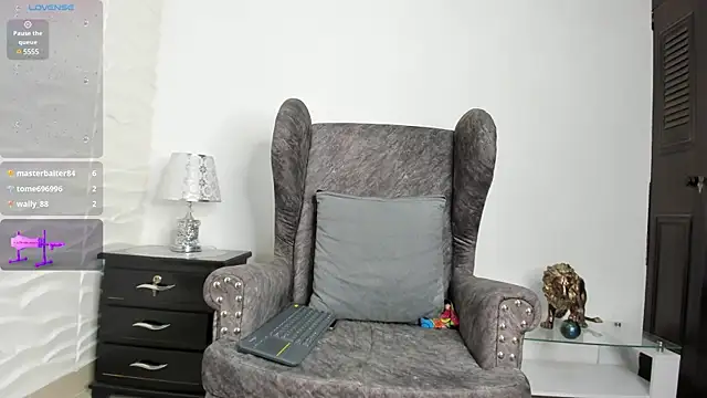 Snapshot of Keyla_Milf chatting on 26, 12, 2024 Keyla Milf online show from 26, 12, 2024