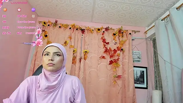 Snapshot of DarshaKhemu chatting on 6, 11, 2025 DarshaKhemu online show from 6, 11, 2025