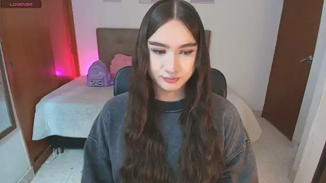 Miley Baker online show from 18, 4, 2026