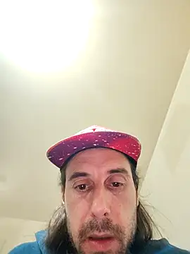 Snapshot of iggl chatting on 4, 3, 2026 iggl online show from 4, 3, 2026