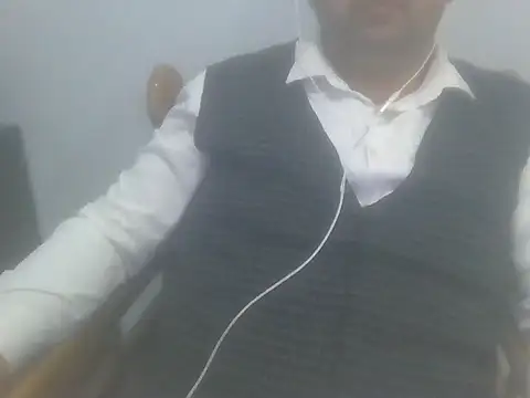 Snapshot of baygizemliadam chatting on 26, 11, 2025 baygizemliadam online show from 26, 11, 2025