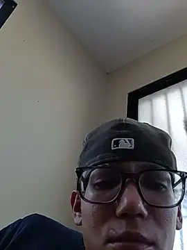 Yanwoods420 online show from 25, 5, 2026