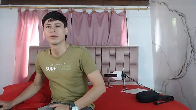 Snapshot of Sexytaty2022 chatting on 21, 2, 2026 Sexytaty2022 online show from 21, 2, 2026