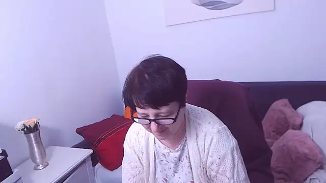 ChristaRose online show from 28, 11, 2025